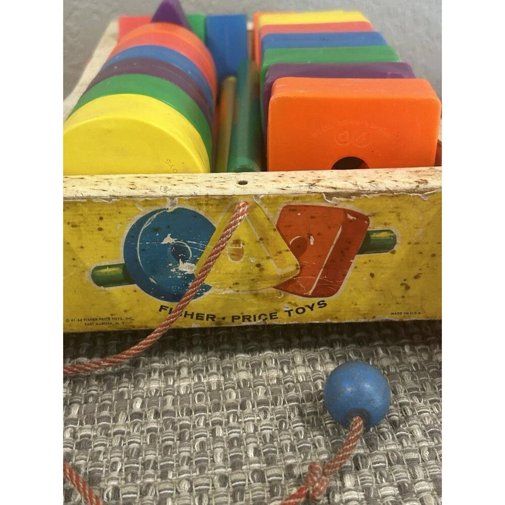Vintage Fisher Price Creative Play Wagon Plastic Building PCs Wood PCs 1960’s